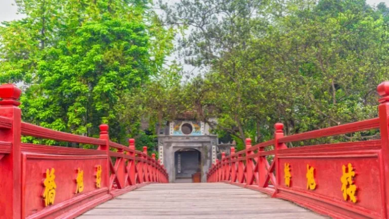 Ngoc Son Temple in Hanoi