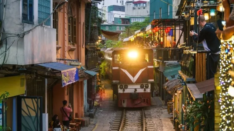 Hanoi train street