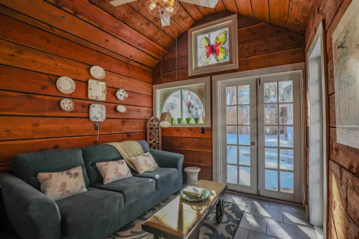 Image for article 8 Cheap yet Cosy Airbnbs to Book in Cloudcroft, New Mexico in 2025