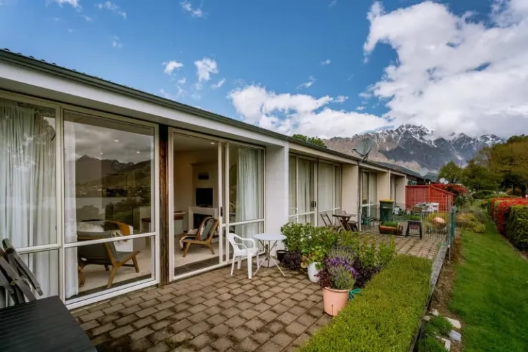 Airbnb in Queenstown