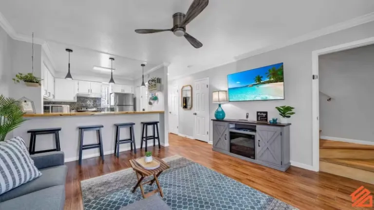 charming Airbnb stays in Okaloosa Island