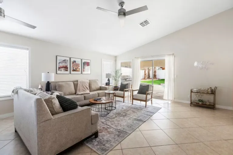 Airbnb with pool in Las Vegas