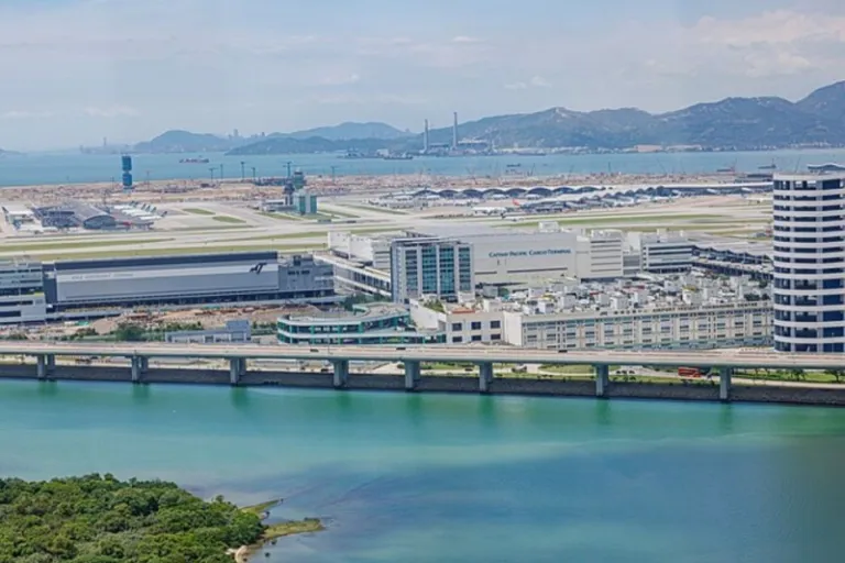 hong kong international airport