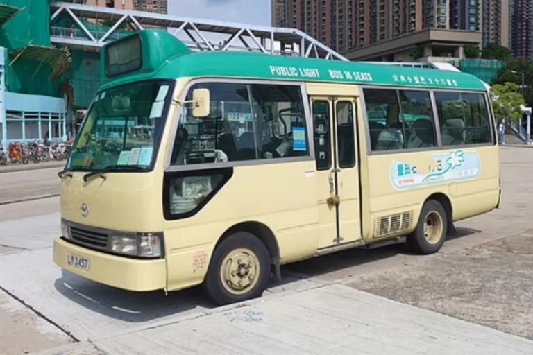 hong kong mini bus