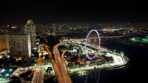 Image for article The Best Hotels Near the Formula 1 Singapore Grand Prix Track