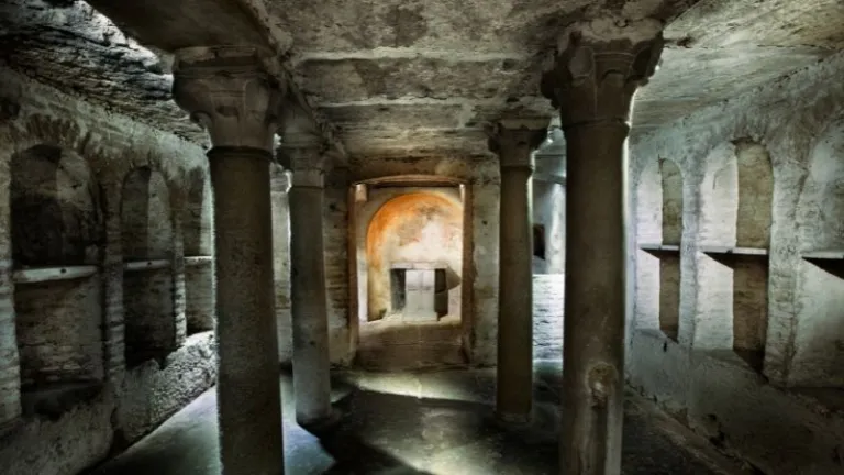 underground tomb catacombs