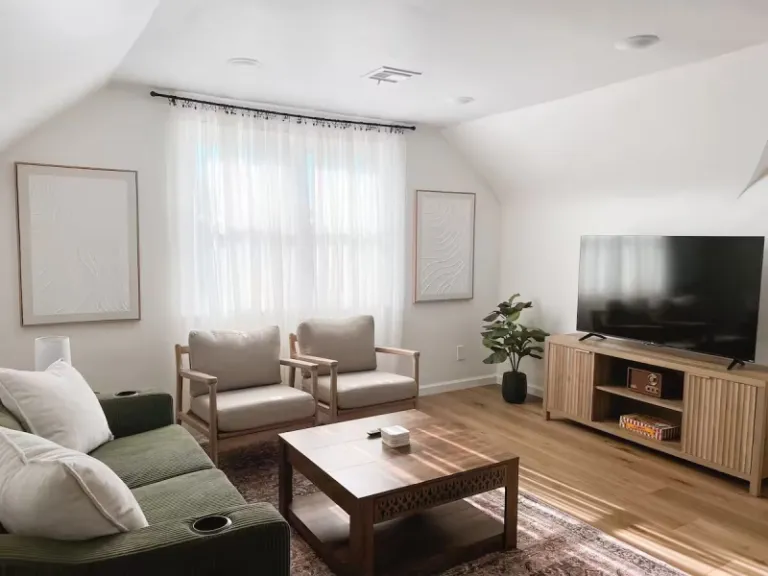 sunlit loft Airbnbs near New York City