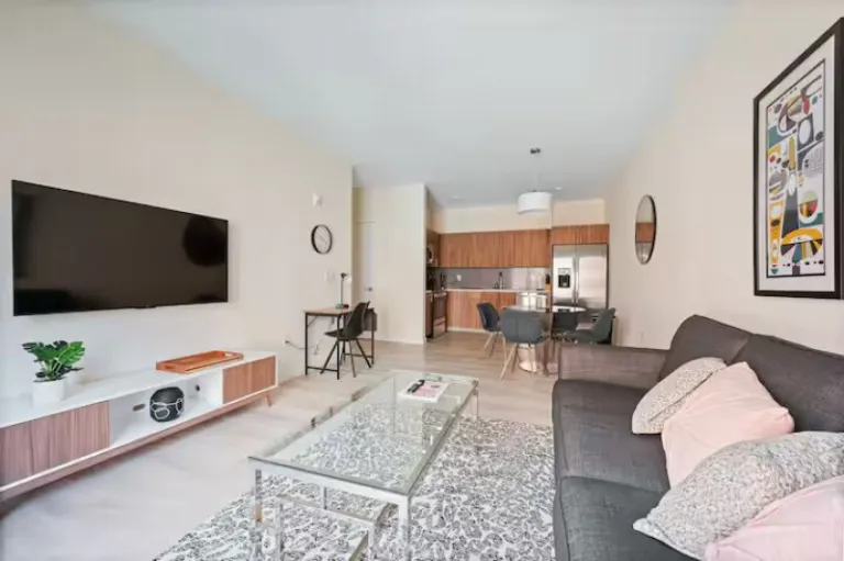 chic Airbnbs near New York City