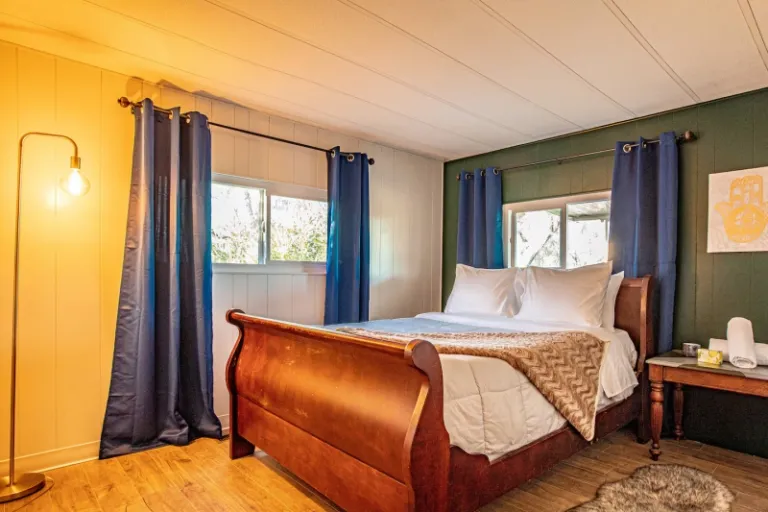 Airbnb in Johannesburg California