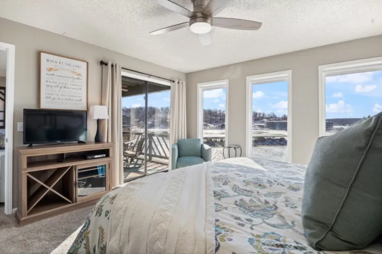 Airbnbs in Osage Beach