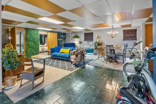 Image for article Best Airbnb Stays in Cape Girardeau, Missouri to Book in 2025