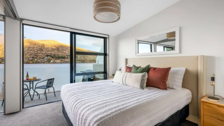 Airbnb in Queenstown New Zealand