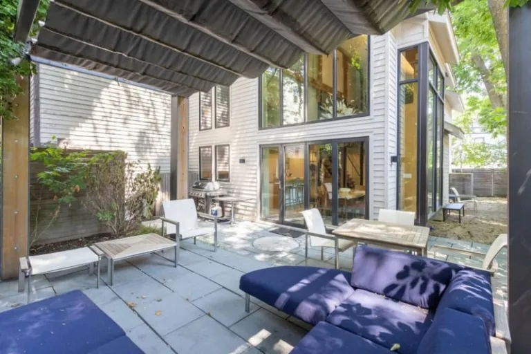 Airbnb in Cambridge Massachusetts