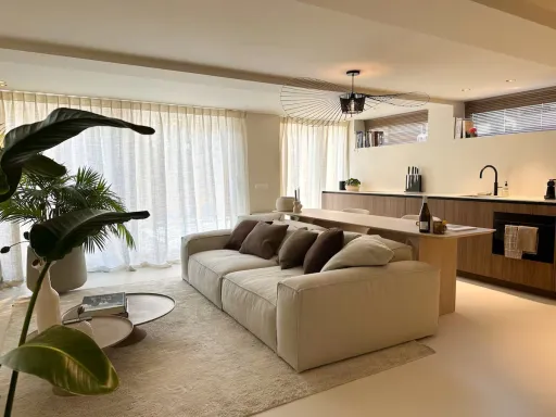 Image for article Best Airbnb Stays to See Tulip Bloom in the Netherlands