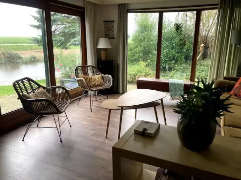  airbnb stays to see tulip bloom in the Netherlands 
