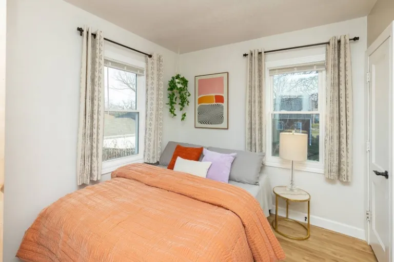 Airbnbs in Des Moines