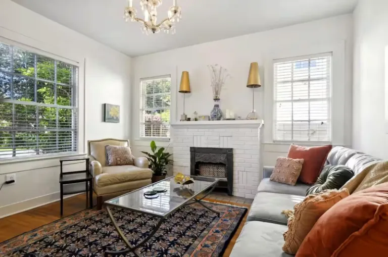 chic Airbnb Stays in Baton Rouge