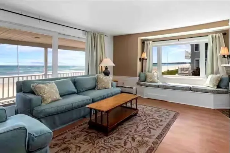 ocean views Airbnb stays in Wells Maine