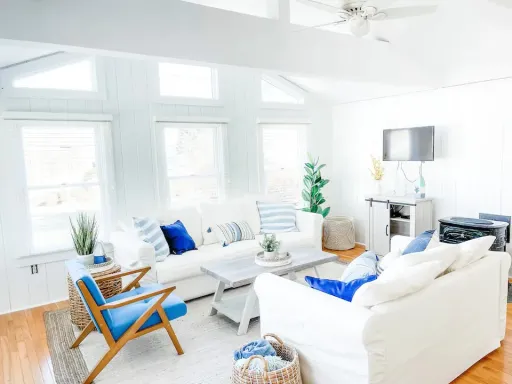 Image for article Best Airbnb Stays in Ogunquit, Maine – Curated 2025