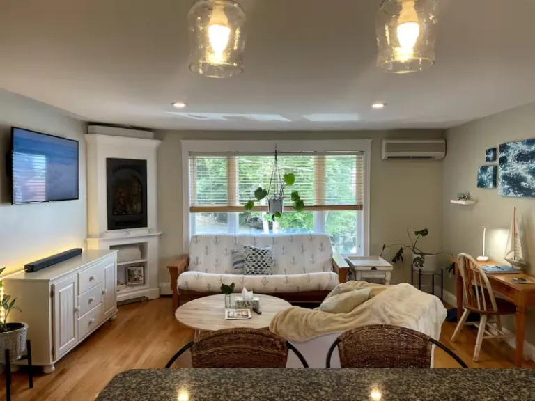 downtown Airbnb Stays in Ogunquit