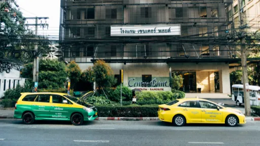 Image for article 6 Common Scams in Bangkok: A Guide for Singaporeans