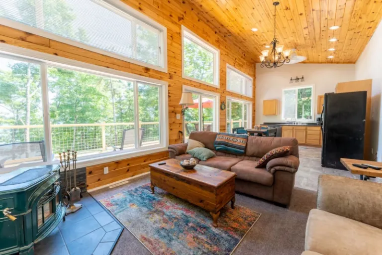Airbnb in Upper Peninsula of Michigan