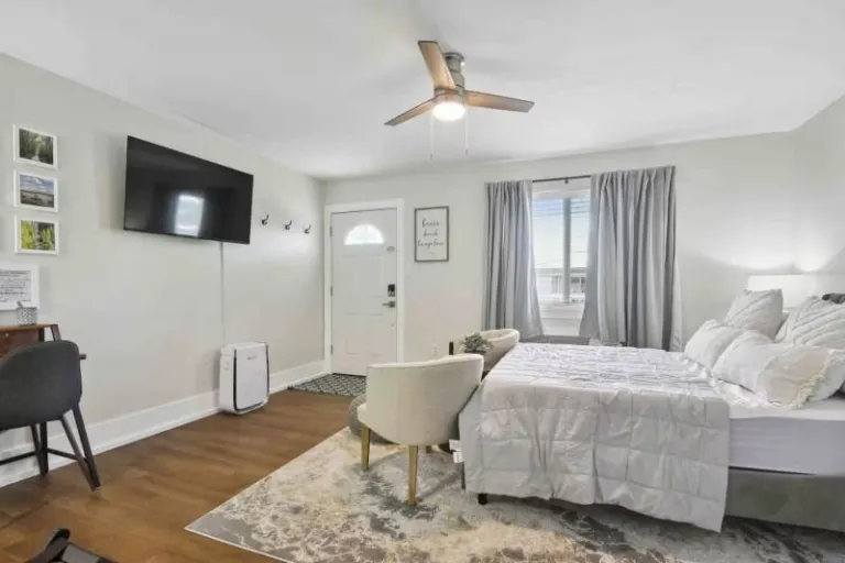 Airbnb in Biloxi
