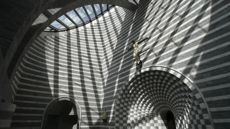 Most Beautiful Places of Worship in the World