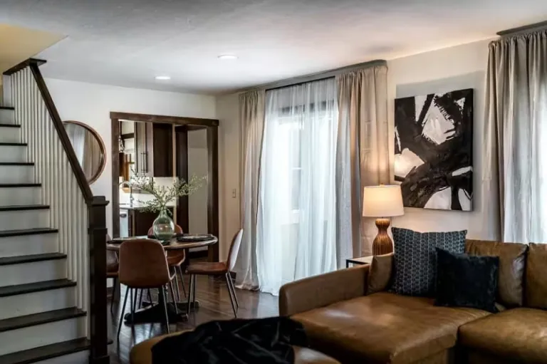 modern Airbnb Stays in Rochester