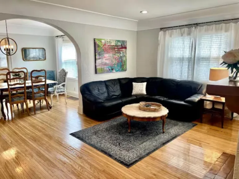 cosy Airbnb Stays in Rochester