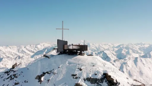 Image for article 5 Highest Hotels in the World for a Sky-High Stay