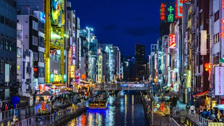 osaka nightlife dotonbori