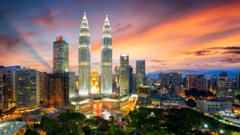 Kuala Lumpur traditional music 