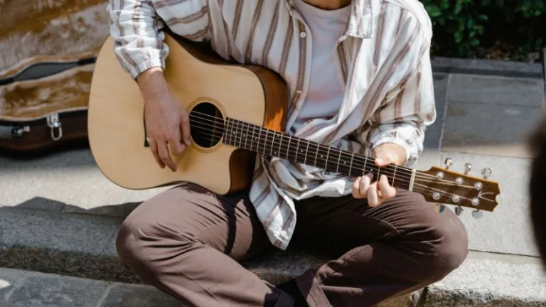 Kuala Lumpur traditional music 