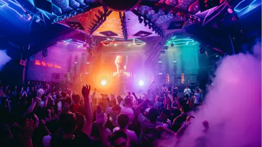 Image for article 6 Best Nightclubs in Singapore to Dance the Night Away