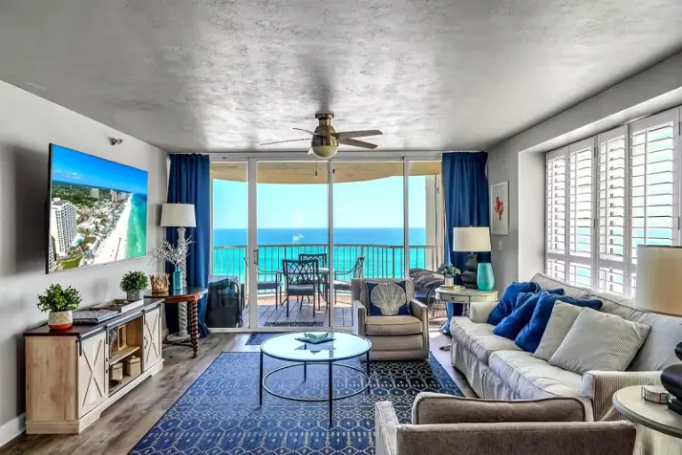 beautiful Airbnb Stays in Miramar Beach