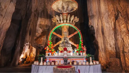 Image for article Am Phu Cave: Vietnam’s Own Haw Par Villa