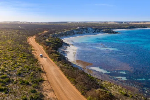 Image for article Discover Australia Your Way: Experiences for The Luxe Traveller, Thrill-seeker and More!