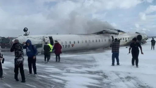 Image for article Toronto Flight Crash: Plane Flips Upside Down, Injuring 18