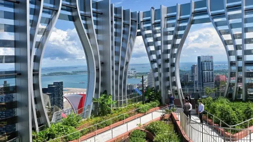 Image for article 8 Best Free Sky Gardens in Singapore for Stunning Views