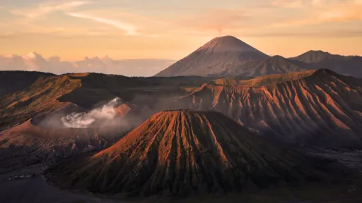 Image for article 7 Best Volcano Hikes in Indonesia to Set Your Adventurous Heart Ablaze