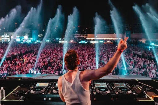 Image for article S20 Songkran Music Festival 2025 Celebrates 10th Anniversary!