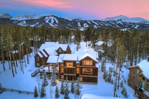 Image for article Luxurious Airbnb stays in Breckenridge to book in 2025