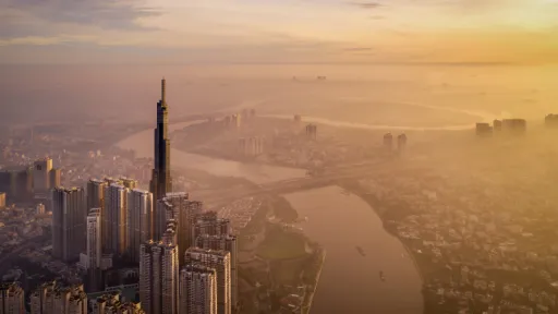 Image for article Ho Chi Minh City Celebrates Opening of Its First Metro Line