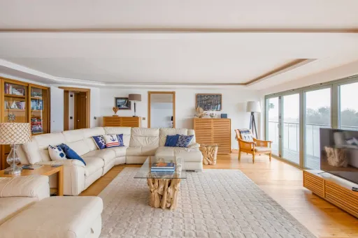 Image for article 8 Best Family-Friendly Airbnbs in Snowdonia National Park, Wales to Book in 2025