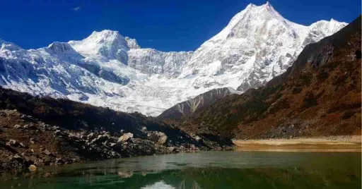Image for article Exploring Untouched Beauty on the Remote Manaslu Circuit Trek