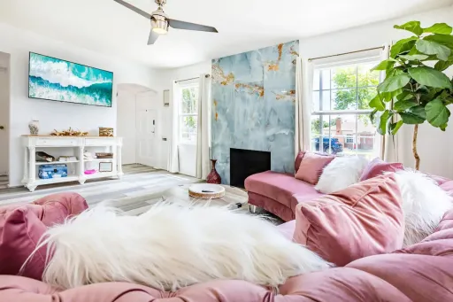 Image for article 8 Best Airbnbs in Riverside, California to Book in 2024