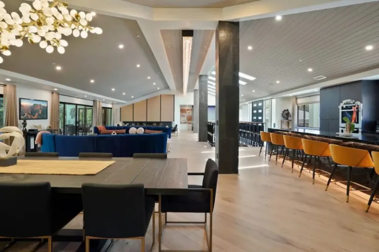 Airbnbs in San Rafael