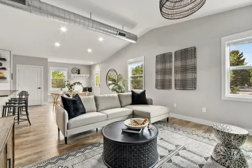 Image for article 8 Best Airbnbs in Fort Collins to Book in 2024