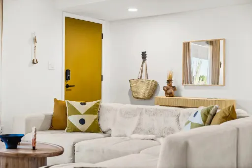 Image for article Best Airbnbs in Phoenix, Arizona to Book in 2024